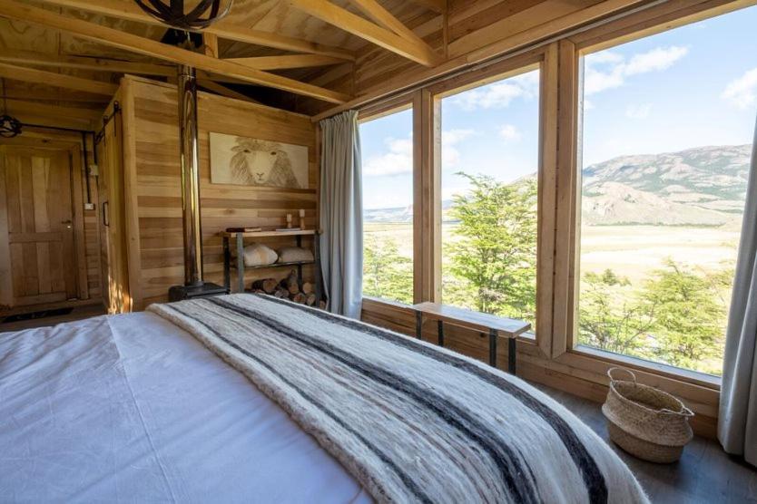 Estancia Bonanza Patagonian Lodge Experience エル・チャルテン エクステリア 写真