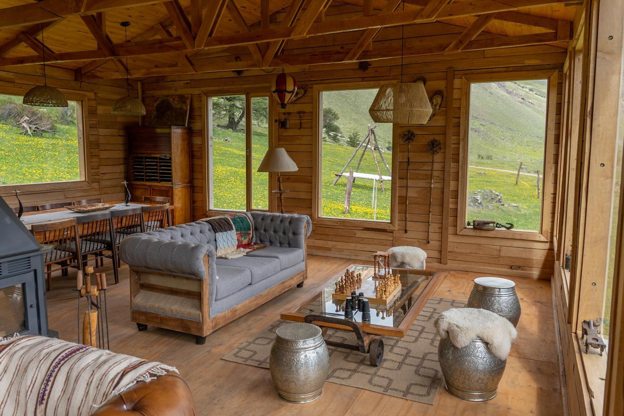 Estancia Bonanza Patagonian Lodge Experience エル・チャルテン エクステリア 写真